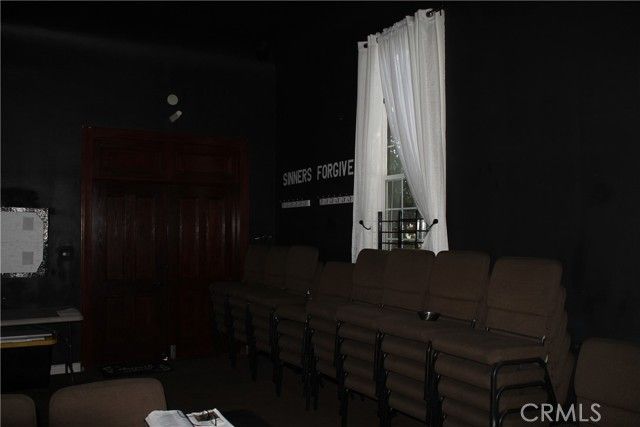 6035 Mesa, Los Angeles, CA 90042