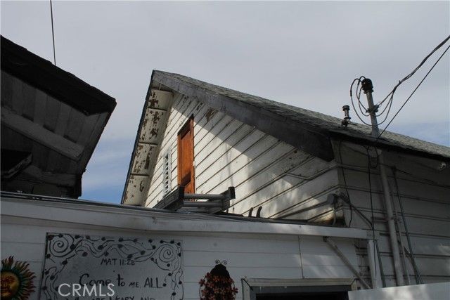 6035 Mesa, Los Angeles, CA 90042