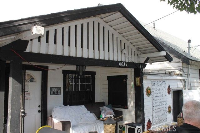 6035 Mesa, Los Angeles, CA 90042