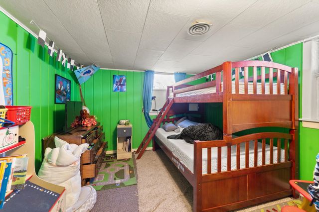 827 E Courtland Ave, Spokane, WA 99207