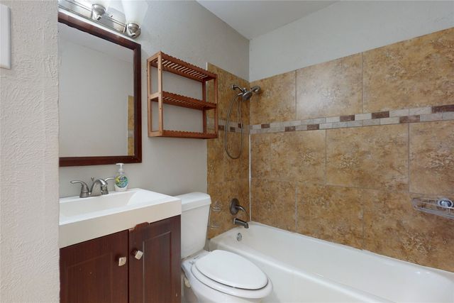 2307 Dartmouth Drive, Arlington, TX 76015
