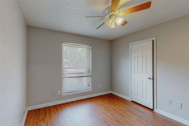 2307 Dartmouth Drive, Arlington, TX 76015
