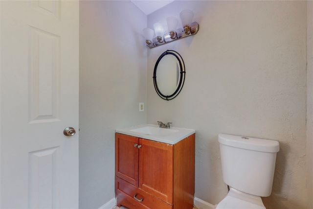2307 Dartmouth Drive, Arlington, TX 76015