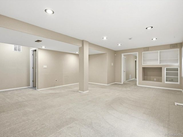 1456 Clemson Dr, Longmont, CO 80503