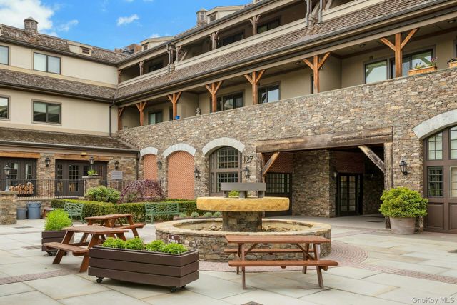 127 W Main Street 201, Tarrytown, NY 10591