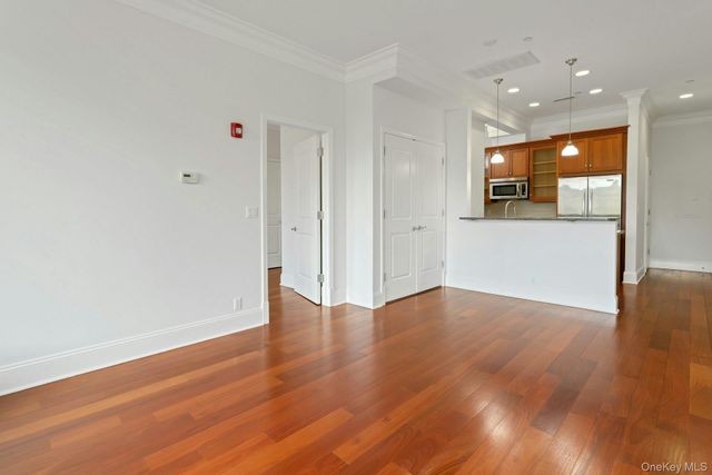 127 W Main Street 201, Tarrytown, NY 10591