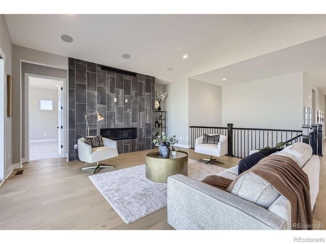 5852 Tommy Ct, Timnath, CO 80547