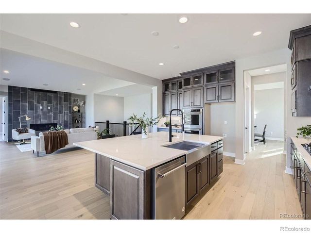 5852 Tommy Ct, Timnath, CO 80547