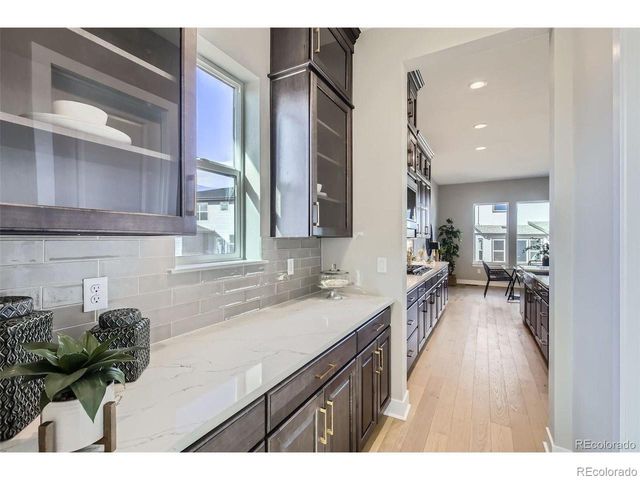 5852 Tommy Ct, Timnath, CO 80547