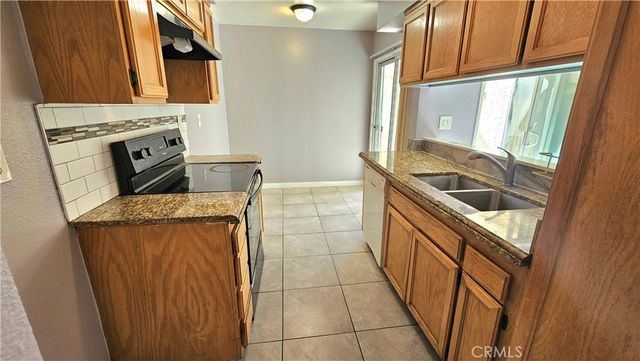 7641 Reseda Boulevard 87, Reseda, CA 91335