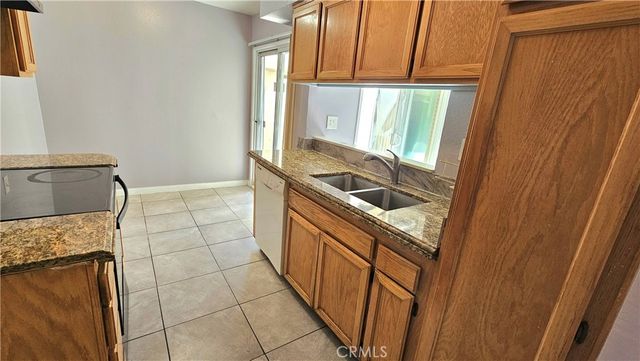 7641 Reseda Boulevard 87, Reseda, CA 91335