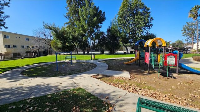 7641 Reseda Boulevard 87, Reseda, CA 91335