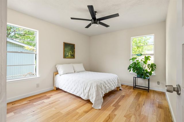 9002 Slayton DR, Austin, TX 78753