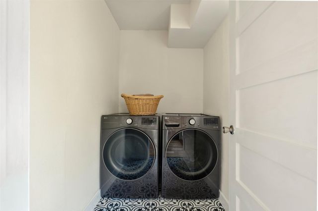 9002 Slayton DR, Austin, TX 78753