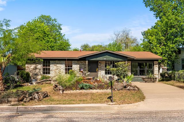 9002 Slayton DR, Austin, TX 78753