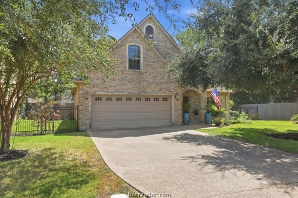 1728 Creekside Circle, College Station, TX 77845 — exterior