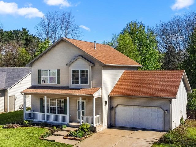 1108 E Pinecrest LANE, Elkhorn, WI 53121