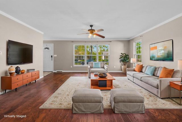 1108 E Pinecrest LANE, Elkhorn, WI 53121