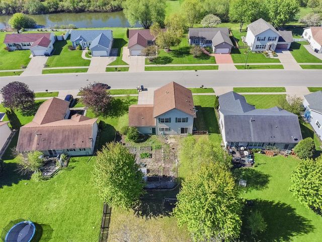 1108 E Pinecrest LANE, Elkhorn, WI 53121