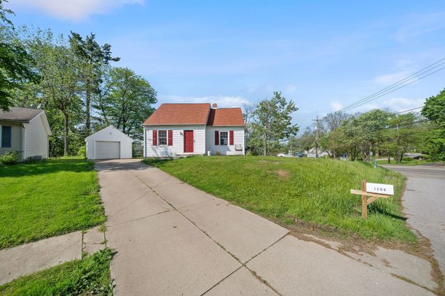 1306 NICHOLSON Street, Erie, PA 16509