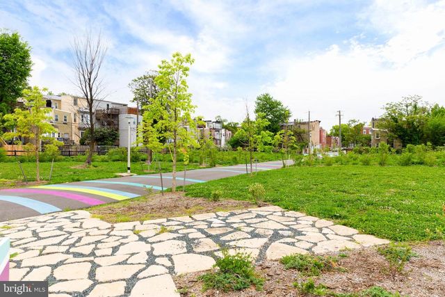 2049 DIVISION ST, Baltimore, MD 21217