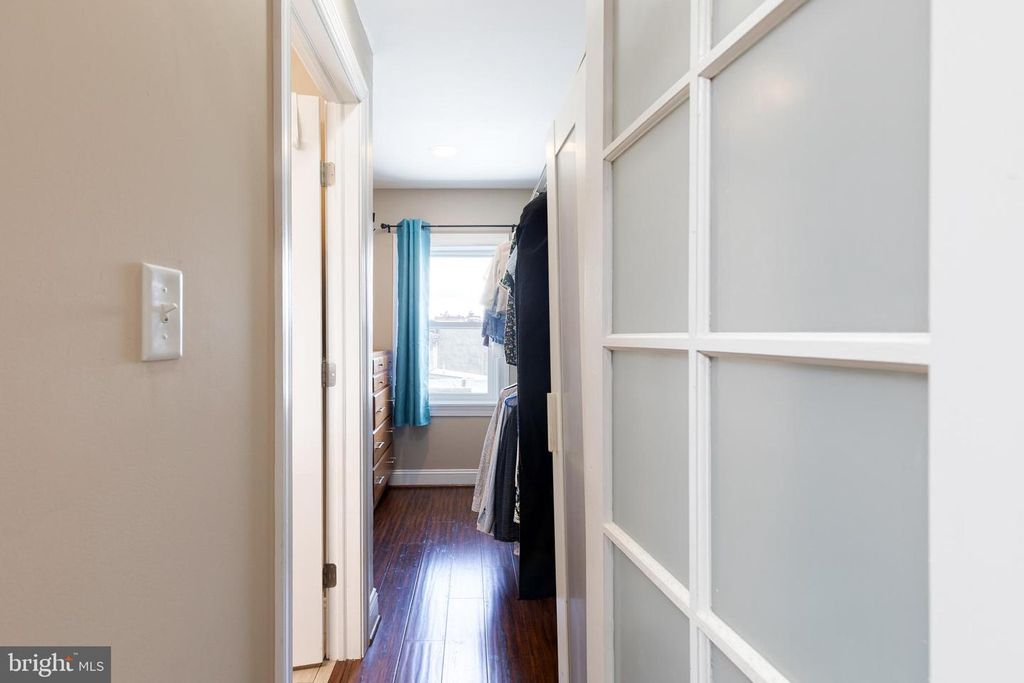 Image 25 of property listing at 2049 DIVISION ST, Baltimore, MD 21217