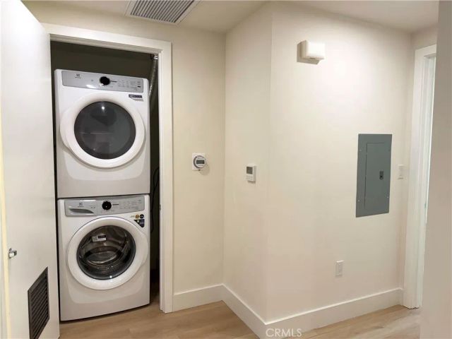 12078 Guerin Street 302, Studio City, CA 91604
