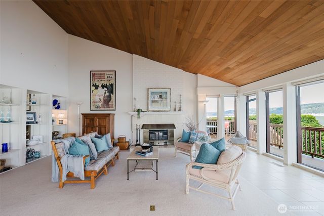 16901 E State Route 106, Belfair, WA 98528