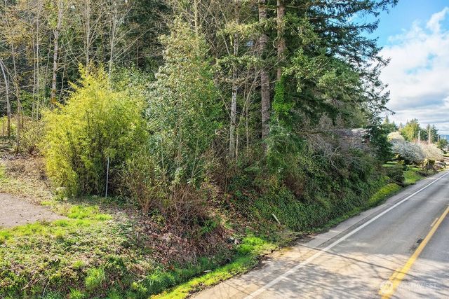 16901 E State Route 106, Belfair, WA 98528