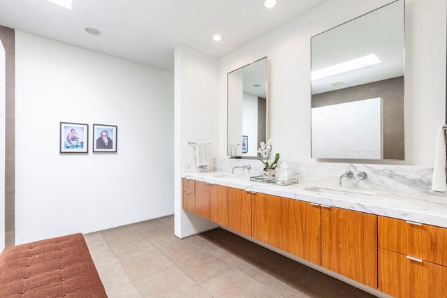 2845 Lee Street, Dallas, TX 75206