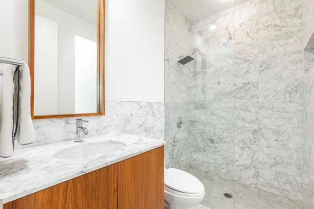 2845 Lee Street, Dallas, TX 75206