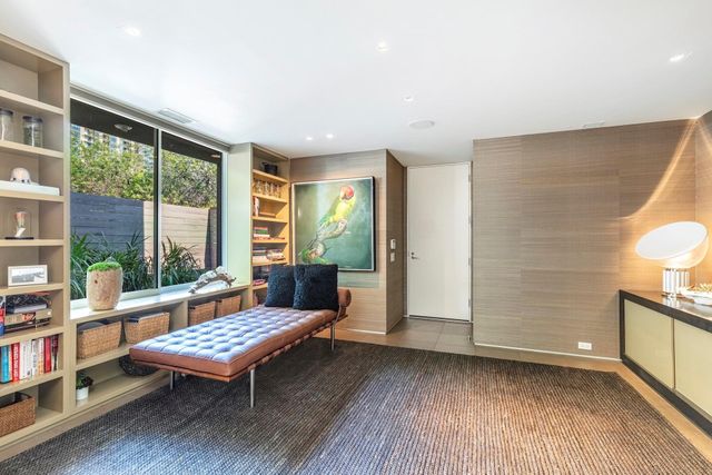 2845 Lee Street, Dallas, TX 75206