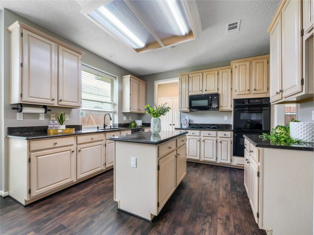 4012 Oxlea Drive, Plano, TX 75024