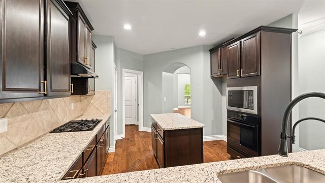 1804 Flagman Street, Yukon, OK 73099