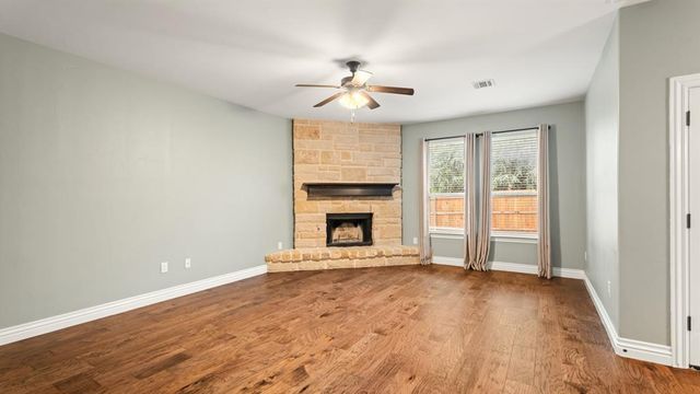 1804 Flagman Street, Yukon, OK 73099