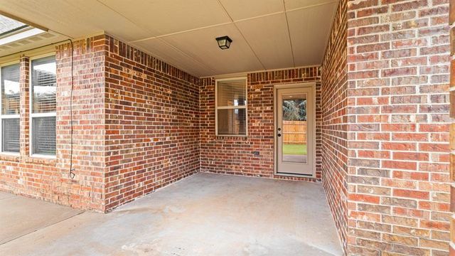 1804 Flagman Street, Yukon, OK 73099