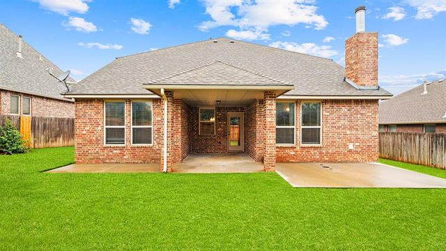 1804 Flagman Street, Yukon, OK 73099
