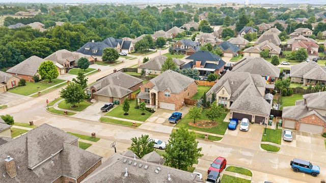 1804 Flagman Street, Yukon, OK 73099