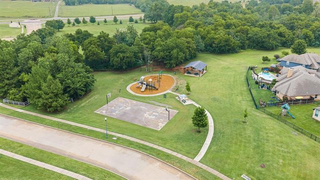 1804 Flagman Street, Yukon, OK 73099