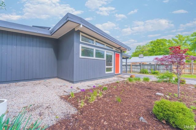 500 S Arbutus Drive, Bloomington, IN 47401