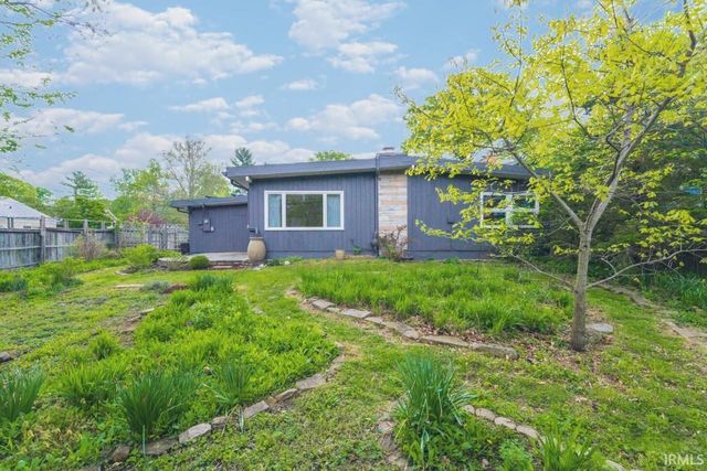 500 S Arbutus Drive, Bloomington, IN 47401