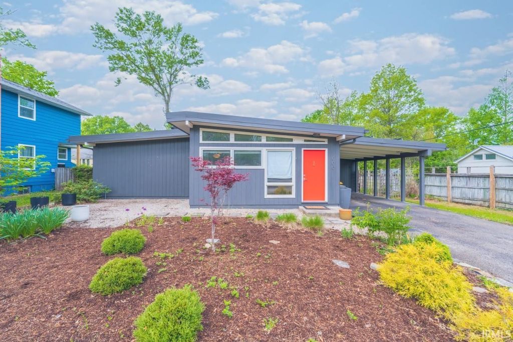 500 S Arbutus Drive, Bloomington, IN 47401