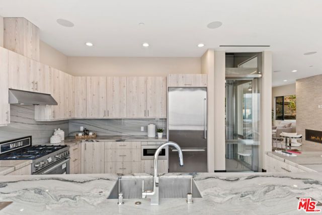 25411 Malibu Road, Malibu, CA 90265