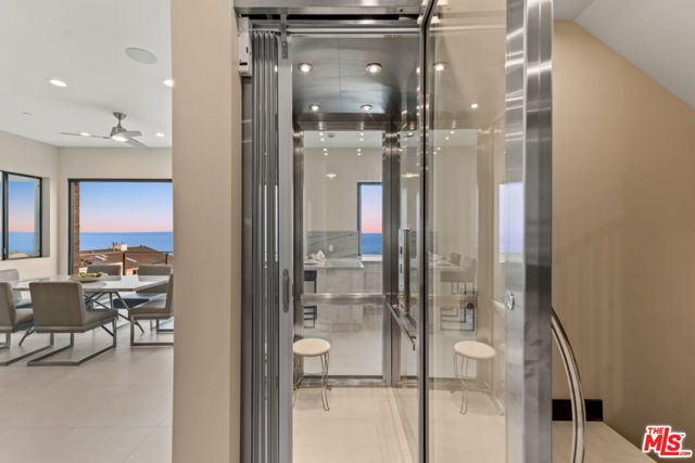 25411 Malibu Road, Malibu, CA 90265
