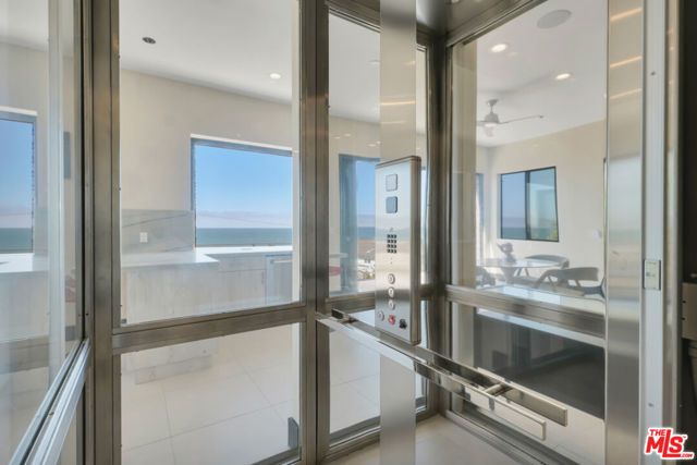 25411 Malibu Road, Malibu, CA 90265