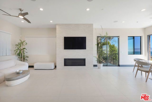 25411 Malibu Road, Malibu, CA 90265