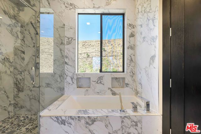 25411 Malibu Road, Malibu, CA 90265