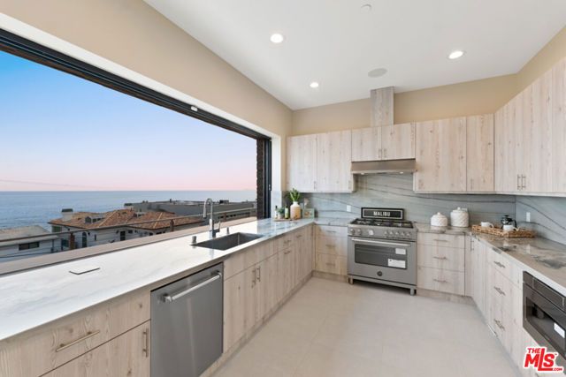 25411 Malibu Road, Malibu, CA 90265