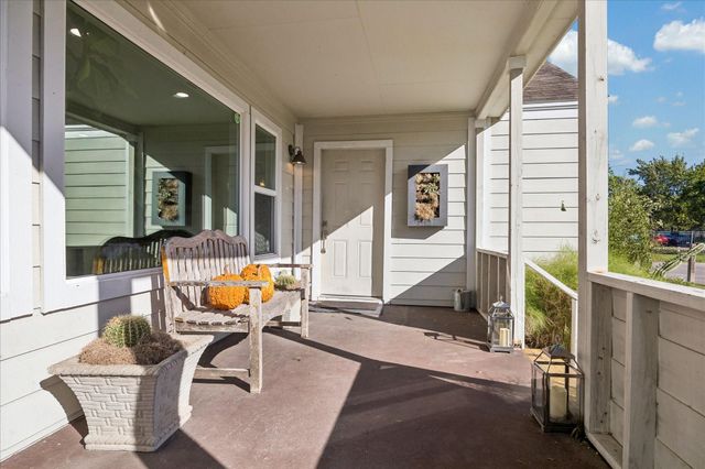 5651 Truett Street, Houston, TX 77023