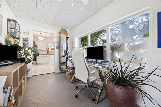 5651 Truett Street, Houston, TX 77023